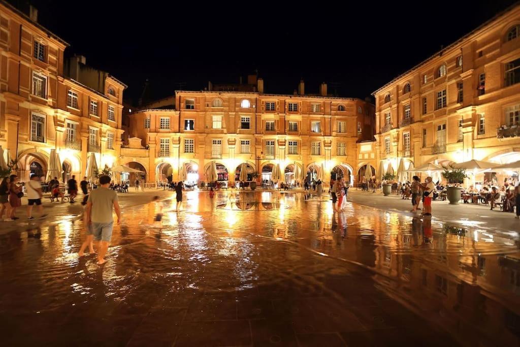 Chez Juliette, Proche Place Nationale Avec Parking Montauban Zewnętrze zdjęcie